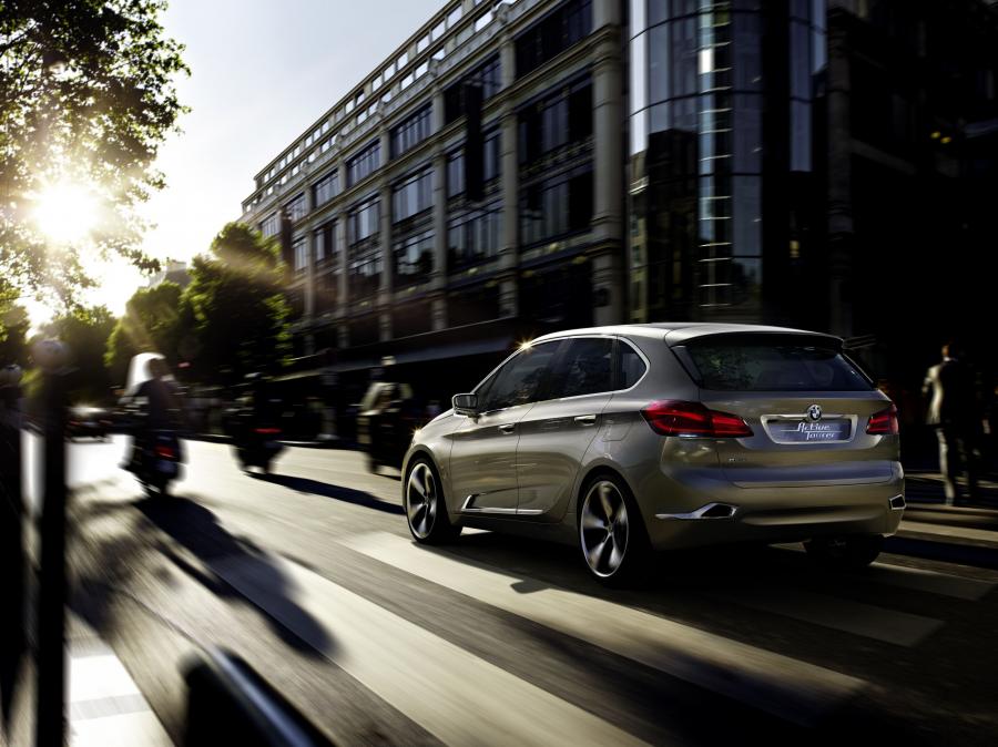  BMW Active Tourer Concept 2012 года  (фото 70 из 96)